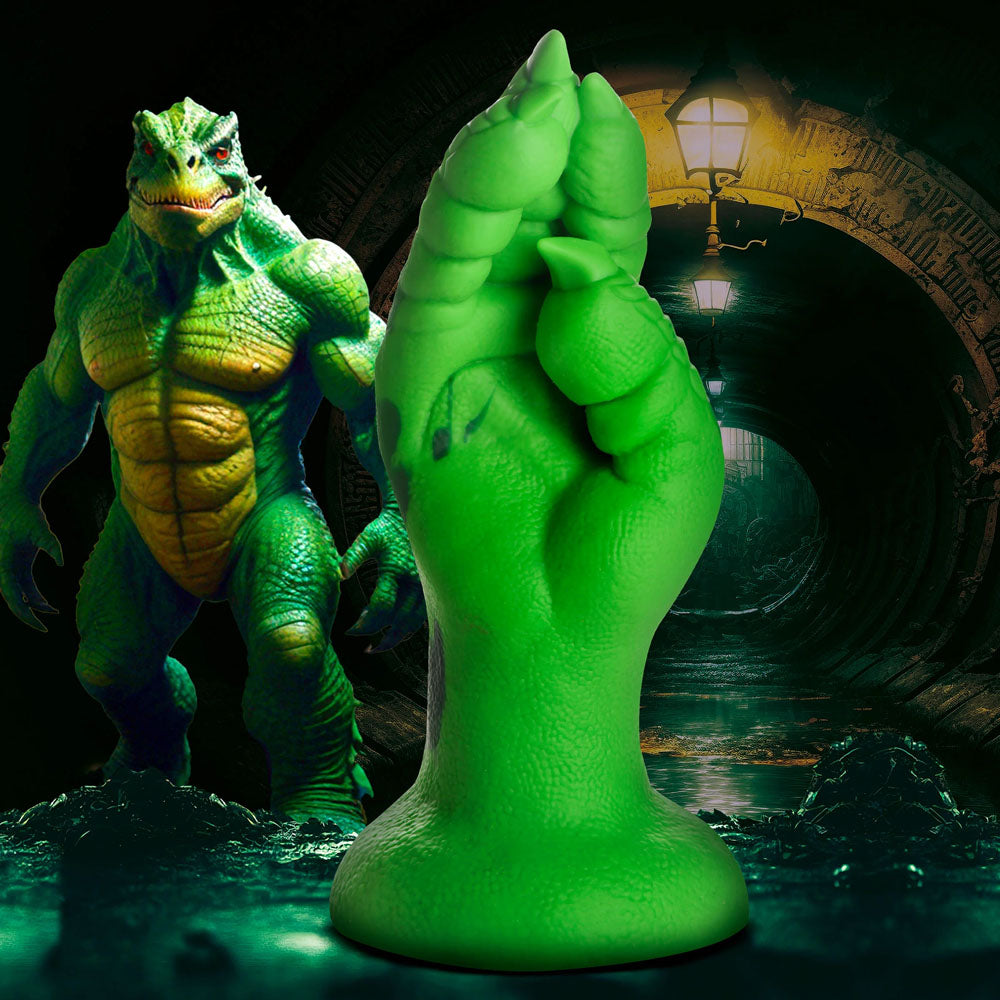 Creature Cocks Raptor Claw Fisting Silicone Dildo - Green 21.8 cm Claw Fantasy Dildo
